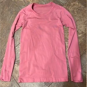 Lululemon swiftly tech long sleeve size 6
